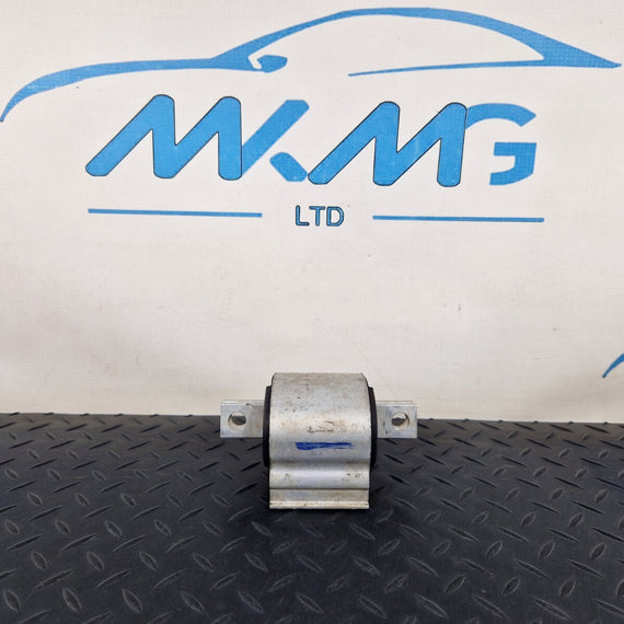 14-21 MERCEDES BENZ C200 W205 GEARBOX SUPPORT HOLDER CARRIER BRACKET A2052403300