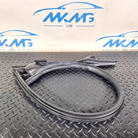 10-18 AUDI A7 4G FRONT LEFT GASKET STRIP DOOR RUBBER WEATHER SEAL 4G8845353