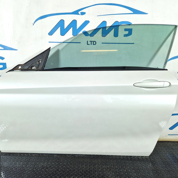 14-16 BMW 2 SERIES F22 LEFT N/S GENUINE COMPLETE DOOR IN WHITE A96