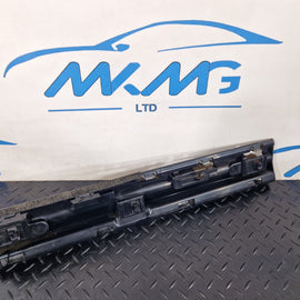 16-22 BMW X1 F48 Left Side Center Side Skirt Bracket Holder 7332331