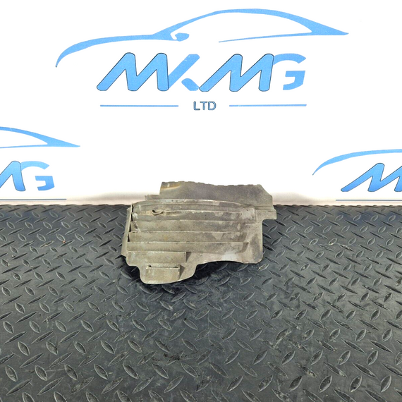 15-18 AUDI A7 4G OEM REAR RIGHT SPRING RUBBER COVER GUARD 8R0511540C