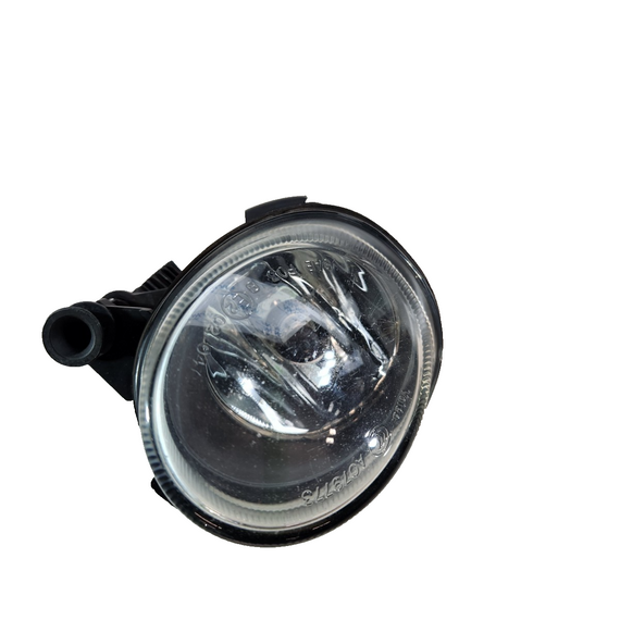 12-18 AUDI A6 C7 GENUINE FRONT RIGHT O/S BUMPER FOG LIGHT 8T0941700E