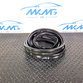 MERCEDES W177 A CLASS BOOT TRUNK LID TAILGATE RUBBER SEAL GASKET A1777402200