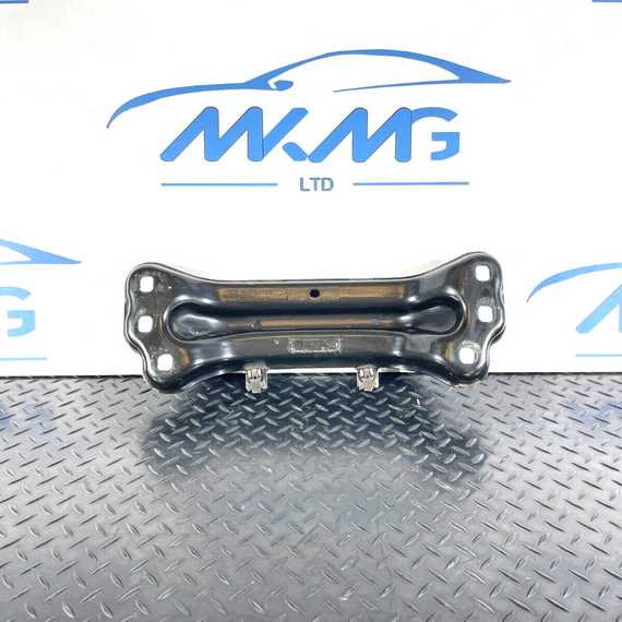 14-21 MERCEDES BENZ C350e W205 GEARBOX MOUNT BRACKET SUPPORT CARRIER A2052401202