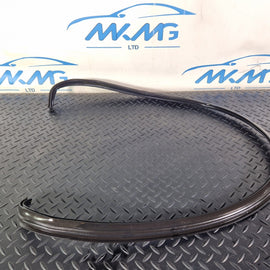 18-ON MERCEDES BENZ SPRINTER W907 W910 BONNET RUBBER SEAL A9108870000