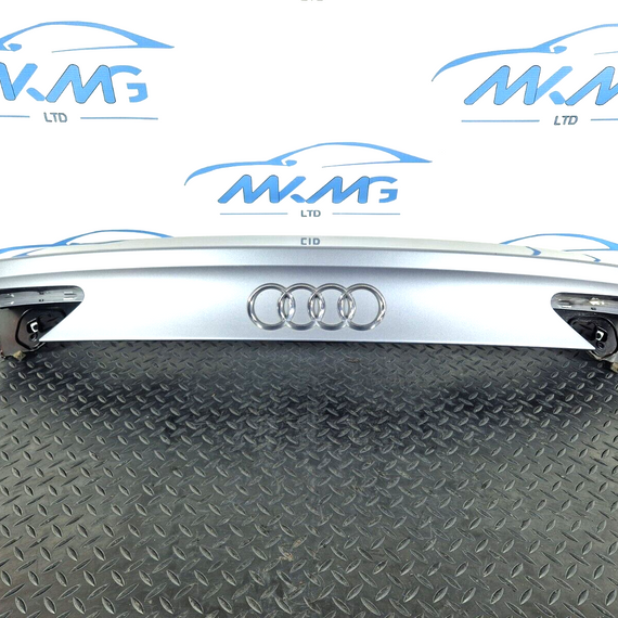 15-18 AUDI A7 4G OEM BOOT SPOILER LOWER SECTION TRIM COVER 4G8827086