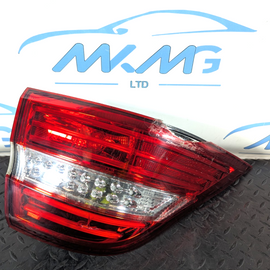 13-19 MERCEDES CLA C117 REAR LEFT PASSENGER SIDE TAILLIGHT A1669063301 DAMAGED