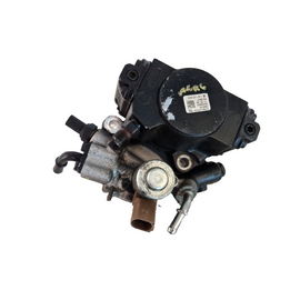 18-ON MERCEDES-BENZ SPRINTER W906 2.1 CDI GENUINE HIGH PRESSURE PUMP A6510701801