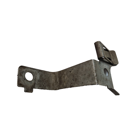 11-19 MERCEDES BENZ ML W166 FRONT CENTER SHIELD HOLDER MOUNT BRACKET A1665240240