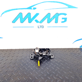 12-18 MERCEDES BENZ W176 OEM HOOD LOCK BONNET RELEASE CATCH A2468800460