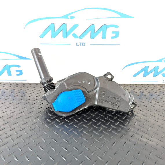 12-18 AUDI A6 C7 OEM WINDSCREEN WASHER FLUID FILLER TANK BOTTLE 4G2955462