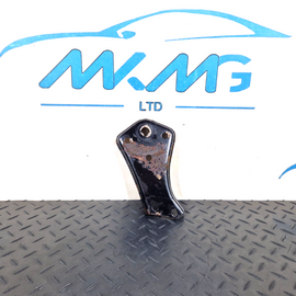 14-21 MERCEDES-BENZ C250D W205 REAR AXLE SUBFRAME LEFT STOP PLATE A2053520700