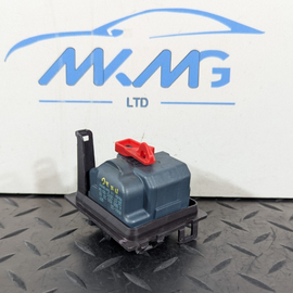 13-19 MERCEDES BENZ CLA C117 GENUINE DOOR LOCK ACTUATOR RELEASE MOTOR A000820230