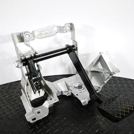 16-19 AUDI A4 B9 V6 3.0TDI AUTOMATIC GEARBOX BRAKE PEDAL & FRAME 8W2723140