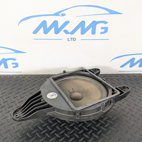 16-19 AUDI A4 B9 GENUINE OEM REAR CENTER PARCEL SHELF SUBWOOFER 8W5035412