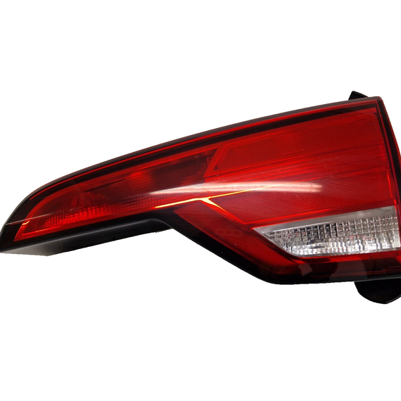 AUDI A4 B9 AVANT  GENUINE REAR RIGHT DRIVER O/S/R INNER TAIL LIGHT 8W9945076A