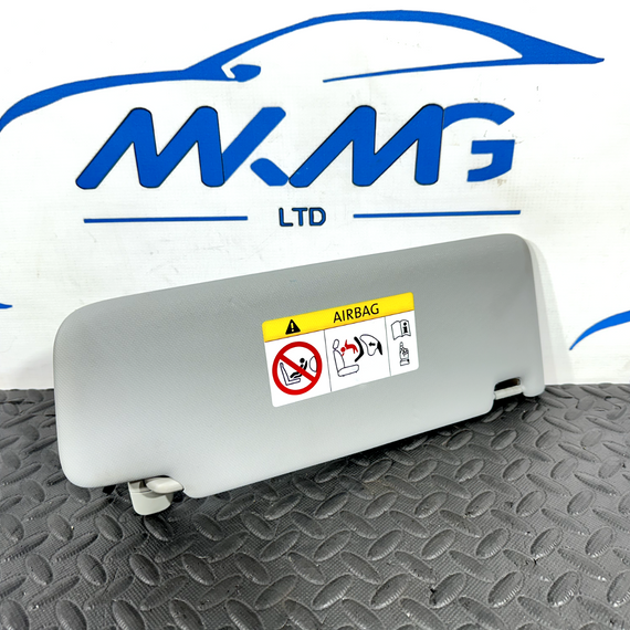 16-19 AUDI A4 B9 AVANT GENUINE SUN VISOR PASSENGER SIDE WITH MIRROR 8W0857551