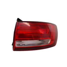 16-19 AUDI A4 B9 ESTATE REAR RIGHT O/S/R GENUINE TAIL OUTER LIGHT 8W9945070