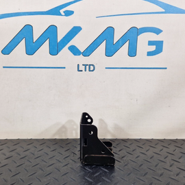 14-21 MERCEDES BENZ W205 FRONT RIGHT O/S SLAM PANEL BRACKET A2056260412
