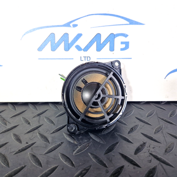 16-19 AUDI A4 B9 GENUINE OEM FRONT DRIVERS DASHBOARD TWEETER SPEAKER 8W0035416D