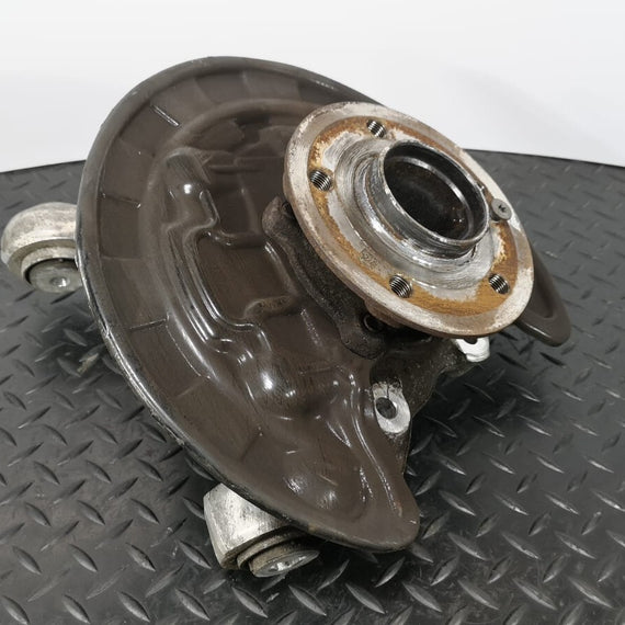 MERCEDES A B CLA W177 W247 C118 REAR LEFT SIDE WHEEL HUB & BEARING A2473570300