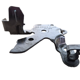 14-19 LAND ROVER L550 DISCOVERY SPORT VACUUM HOSE MOUNTING BRACKET 9X2Q-2A062-BC