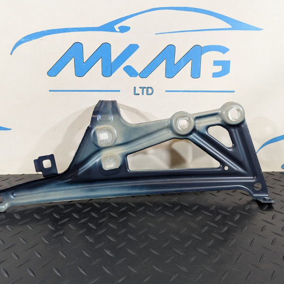 16-22 BMW X1 F48 GENUINE FRONT LEFT PASSENGER SIDE WING BRACKET MOUNT 7329447