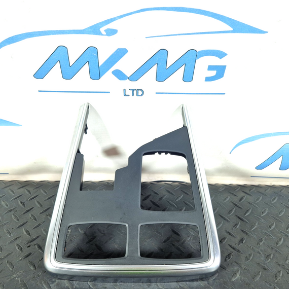 11-19 MERCEDES BENZ ML W166 GENUINE OEM CENTRE CONSOLE SURROUND TRIM A1666803017