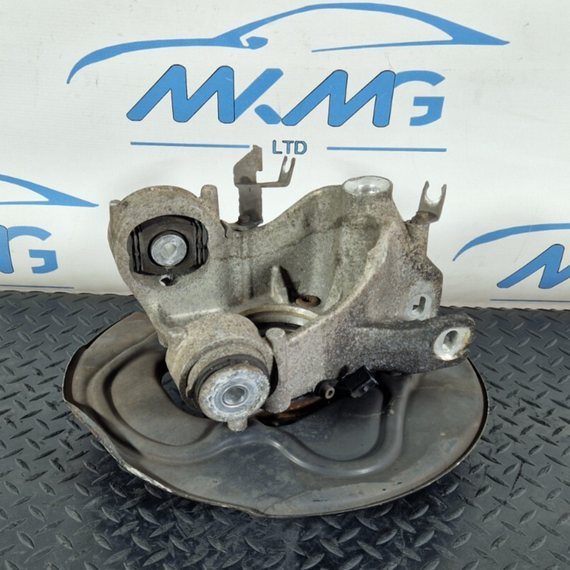 10-17 AUDI A8 4H REAR RIGHT O/S WHEEL HUB & BEARING 4H0505432C 4H0505436D