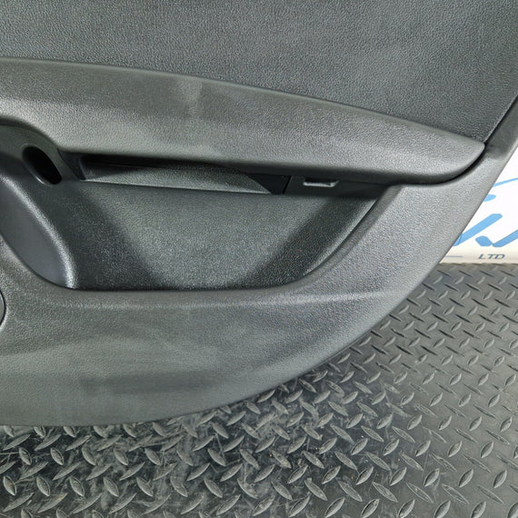 15-18 AUDI A7 4G GENUINE REAR RIGHT DOOR CARD PANEL COVER 4G8867306