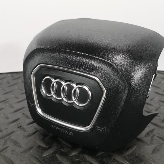 16-19 AUDI A4 B9 S-LINE GENUINE DRIVER SIDE STEERING WHEEL AIR BAG 8W0880201AD