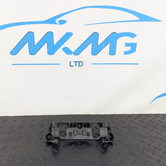 13-19 MERCEDES BENZ CLA C117 OEM DISPLAY SCREEN HOLDER BRACKET A1766806900