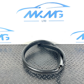 16-19 AUDI A4 B9 GENUINE BONNET RUBBER SEAL 8W0823723A