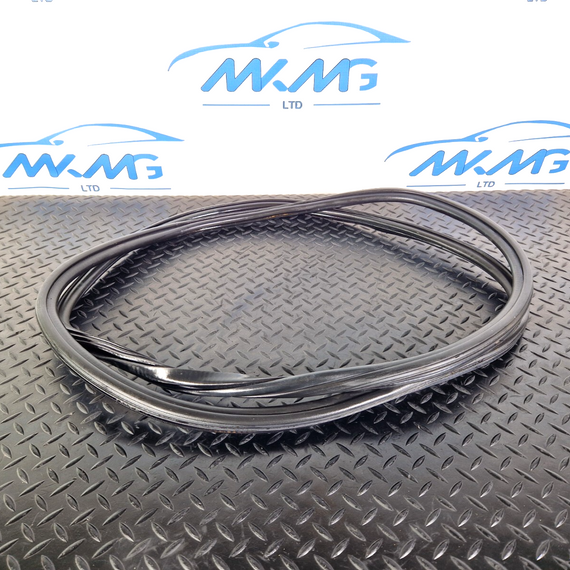 12-17 AUDI Q5 S-LINE GENUINE OEM FRONT INNER DOOR SEAL 8R0831721