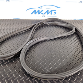 14-19 LAND ROVER L550 DISCOVERY OEM N/S/F FRONT LEFT DOOR SEAL RUBBER FK7220708A