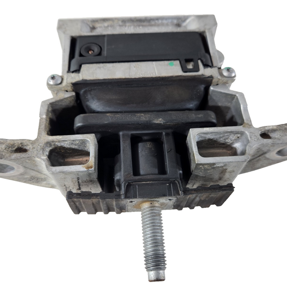 19-ON RANGE ROVER EVOQUE L551 2.0 DIESEL LEFT ENGINE MOUNT K8D2-6F012-AC