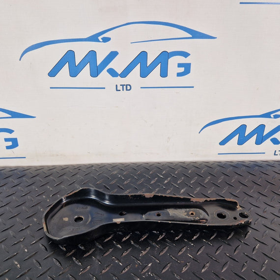 19-ON RANGE ROVER EVOQUE L551 REAR SUSPENSION MOUNT BRACKET K8D25A364AB