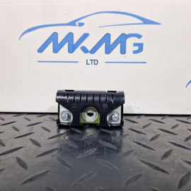 12-18 AUDI A6 C7 AERIAL ANTENNA DISTURBANCE SUPPRESSOR 8T8035570