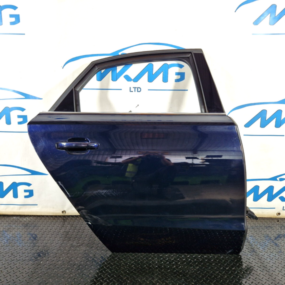 10-17 AUDI A8 4H GENUINE REAR RIGHT O/S/R COMPLETE DOOR (DAMAGED)