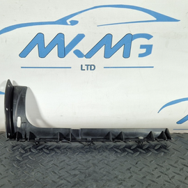 10-17 AUDI A8 4H REAR RIGHT O/S BUMPER GUIDE BRACKET MOUNT 4H0807454B