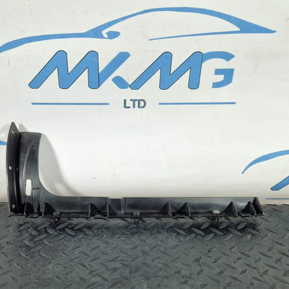 10-17 AUDI A8 4H REAR RIGHT O/S BUMPER GUIDE BRACKET MOUNT 4H0807454B