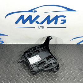 16-19 AUDI A4 B9 GENUINE BODY COMFORT/CONVENIENCE  CONTROL UNIT 8W0907064