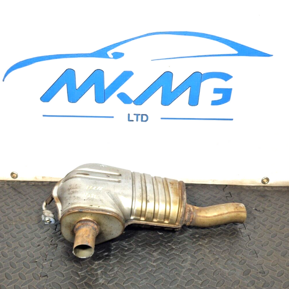 16-19 AUDI A4 B9 GENUINE EXHAUST BACKBOX SILENCER 8W0253411D