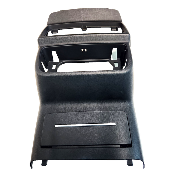 16-20 AUDI Q7 4M GENUINE CENTRE CONSOLE TRIM 12V 4M0864147A 4M0864061