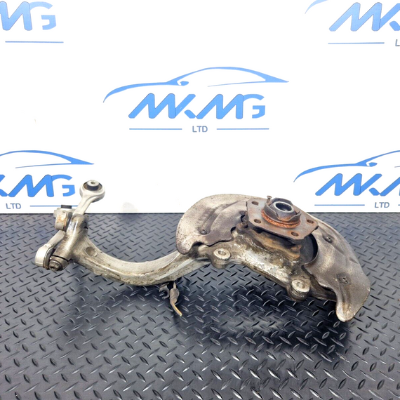 16-19 AUDI A4 B9 GENUINE FRONT RIGHT DRIVER SIDE WHEEL HUB & BEARING 8W0407560