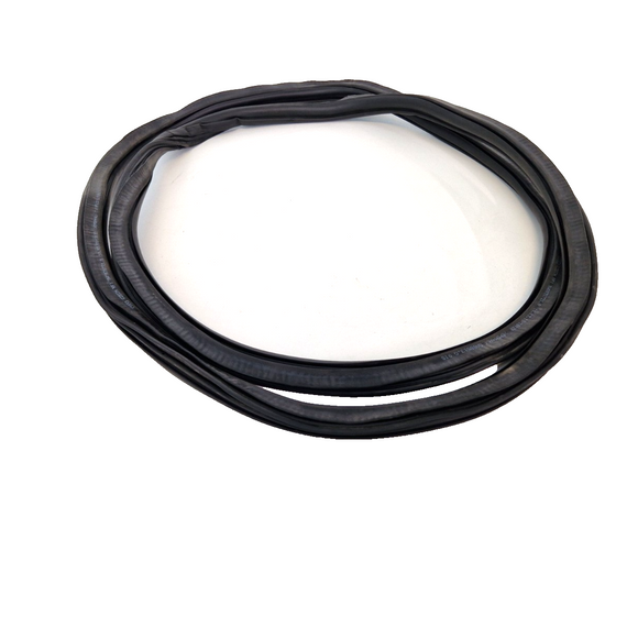 AUDI A4 AVANT 8W5 B9 GENUINE FRONT RIGHT DOOR SEAL RUBBER 8W0831721B