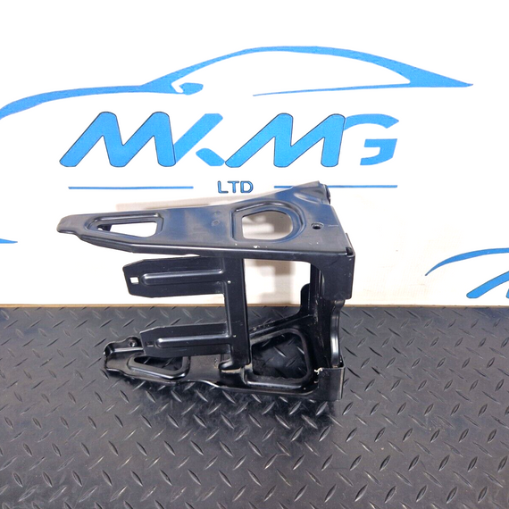 19-ON MERCEDES BENZ A CLASS EQ W177 ENGINE BAY SUPPORT BRACKET A2475452601