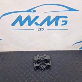 10-18 AUDI A7 4G S-LINE REAR BOOT LUGGAGE COMPARTMENT TIE MOUNTING EYE 4G8813384