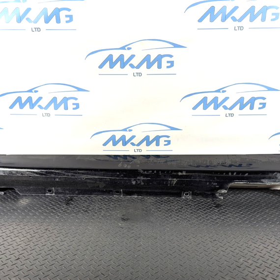 14-21 BMW 2 SERIES 218d GRAN TOURER F46 GENUINE LEFT SIDE SKIRT IN JET BLACK 668