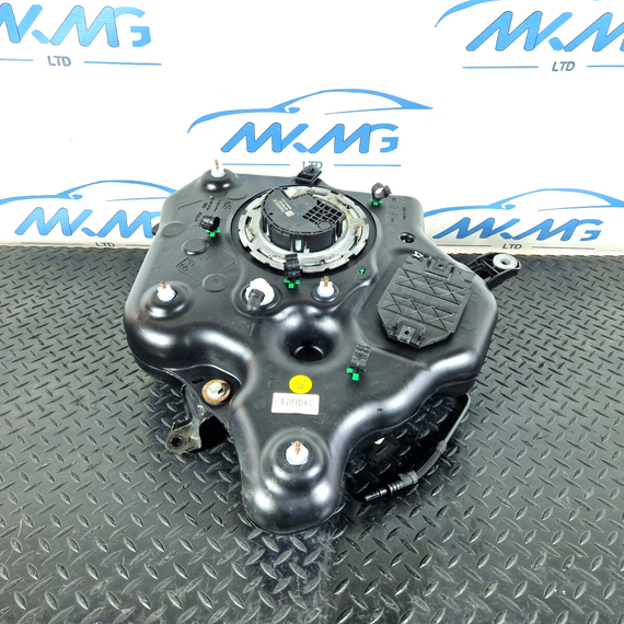 12-18 AUDI A6 C7 GENUINE ADBLUE TANK AND PUMP 4G0131879F 4077801AD